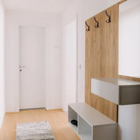 アパート Constantin *