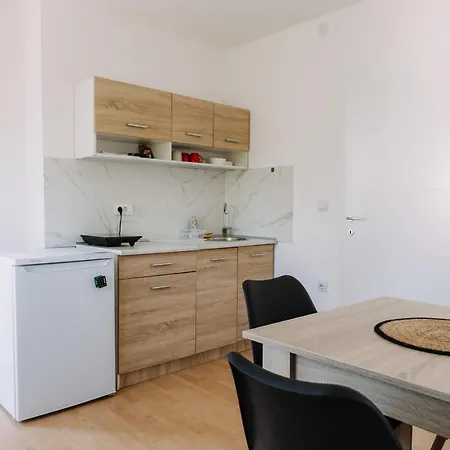 Апартаменты Constantin *